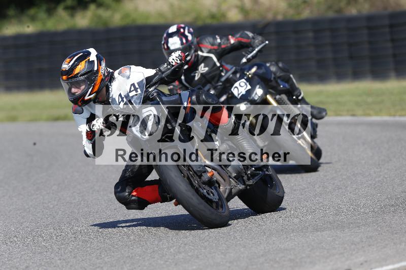 Archiv-2025/49 26.08.2025 Cornu Master School ADR/blau-bleu/29